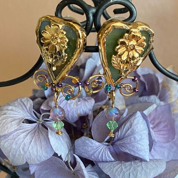 Connie Bennett Heart Stain Glass Earrings. EUC! - Picture 2 of 4
